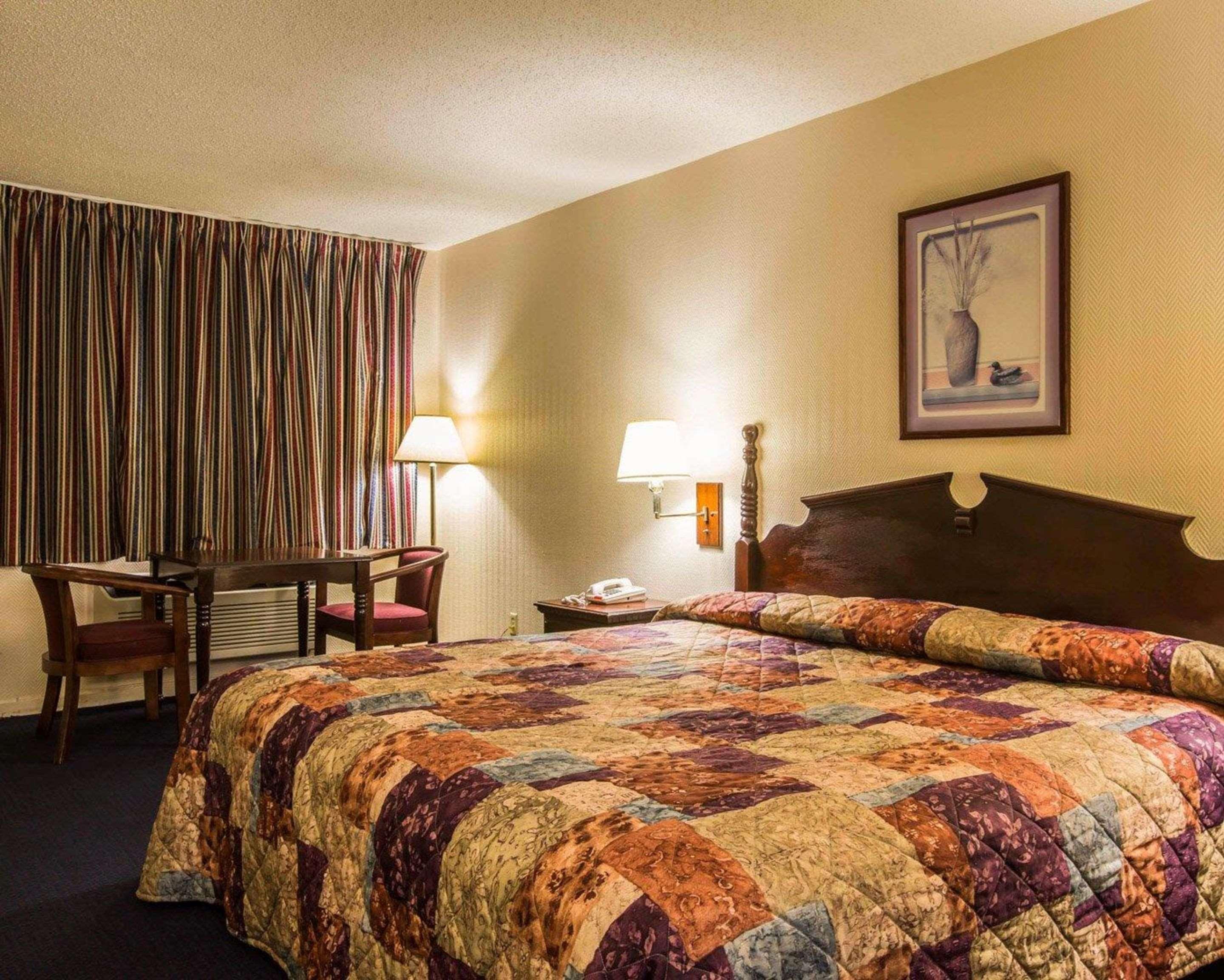 Rodeway Inn 凤凰城 外观 照片