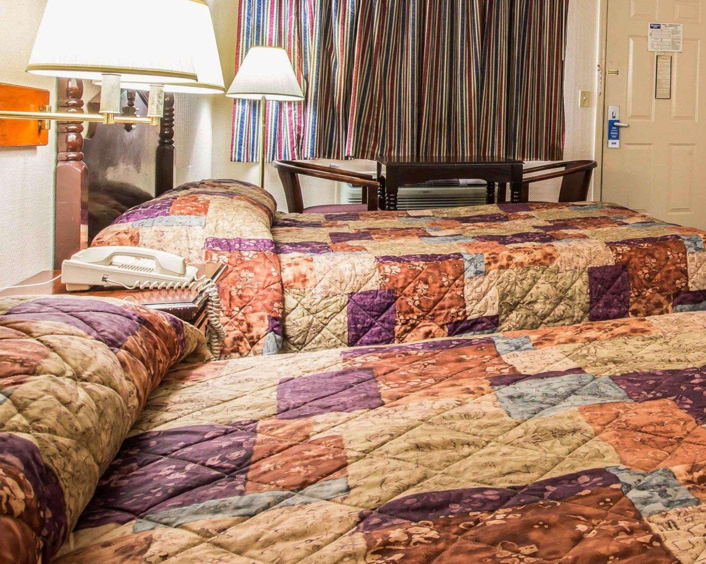 Rodeway Inn 凤凰城 外观 照片