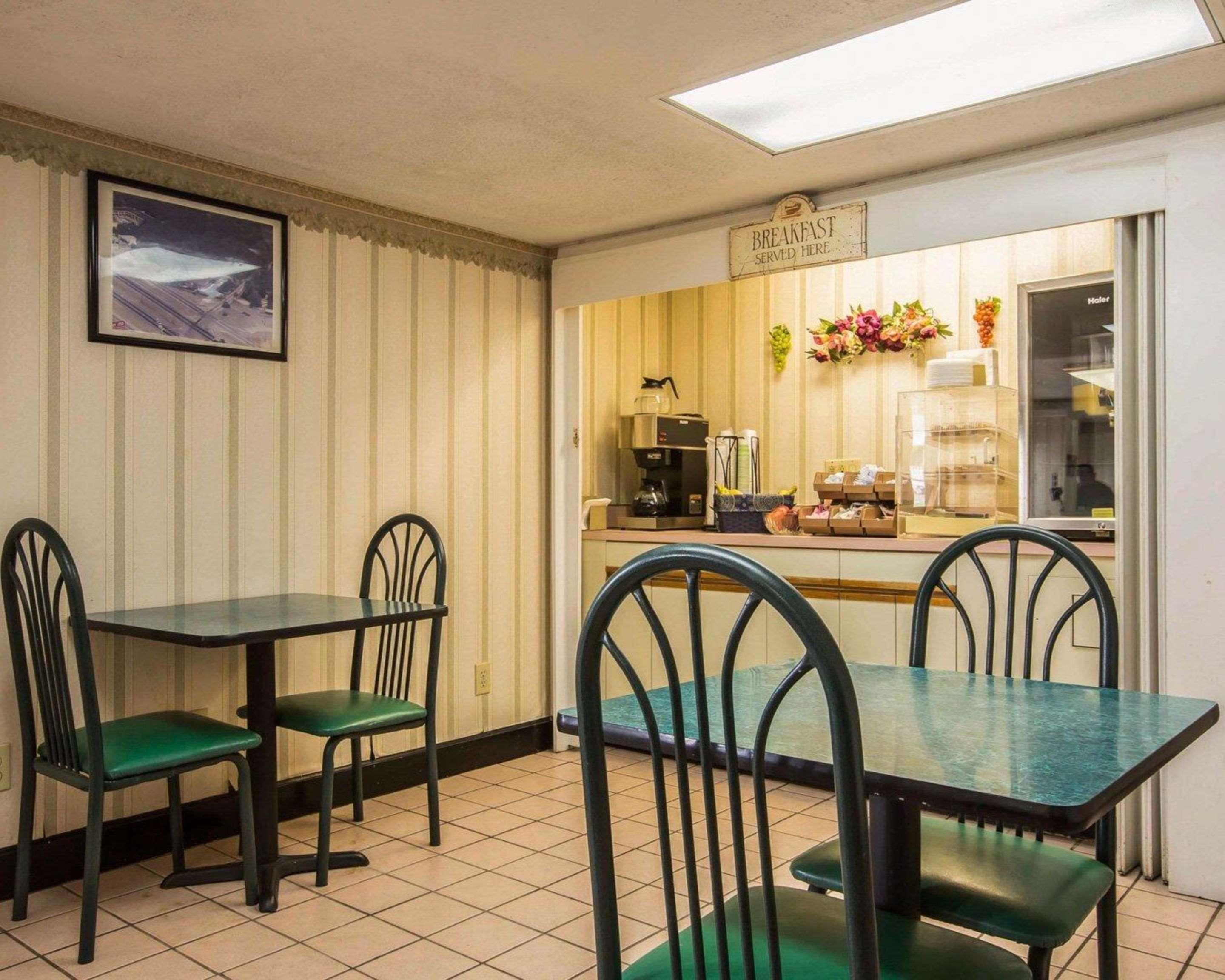 Rodeway Inn 凤凰城 外观 照片